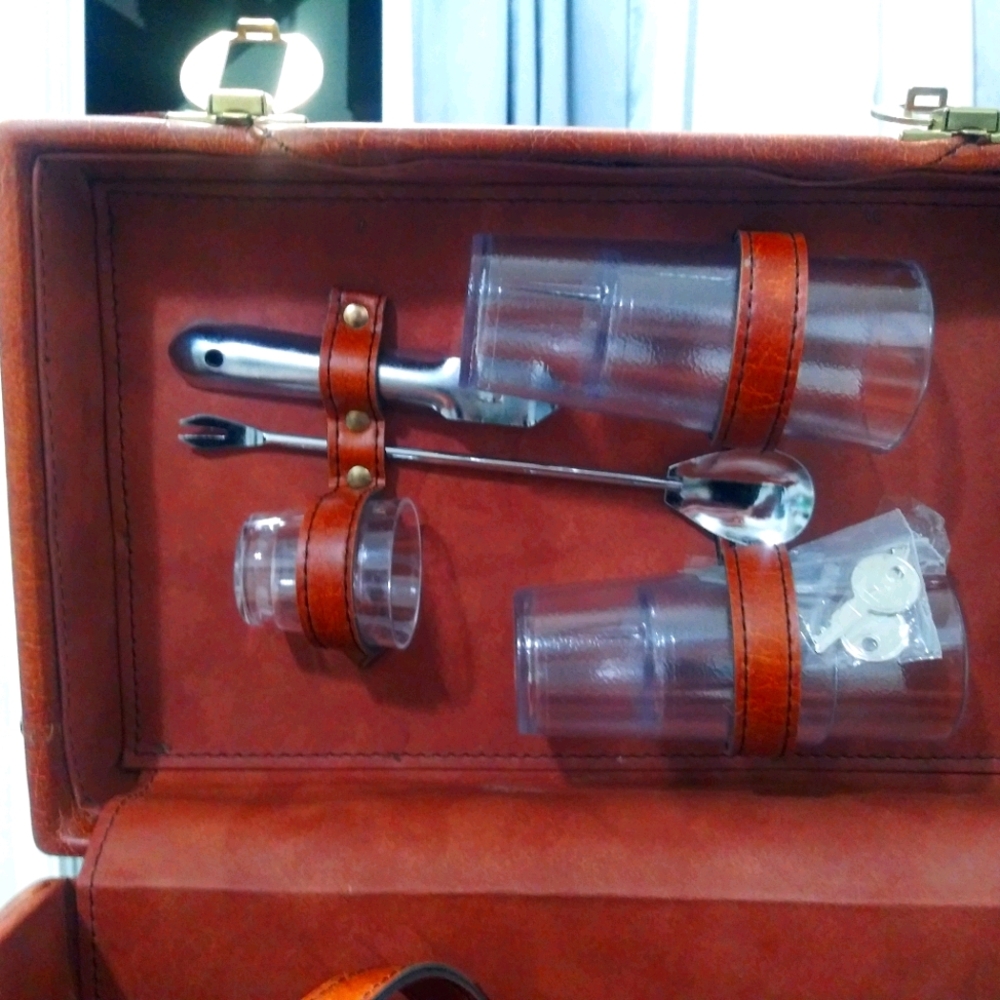 Vintage 1960s traveling minibar